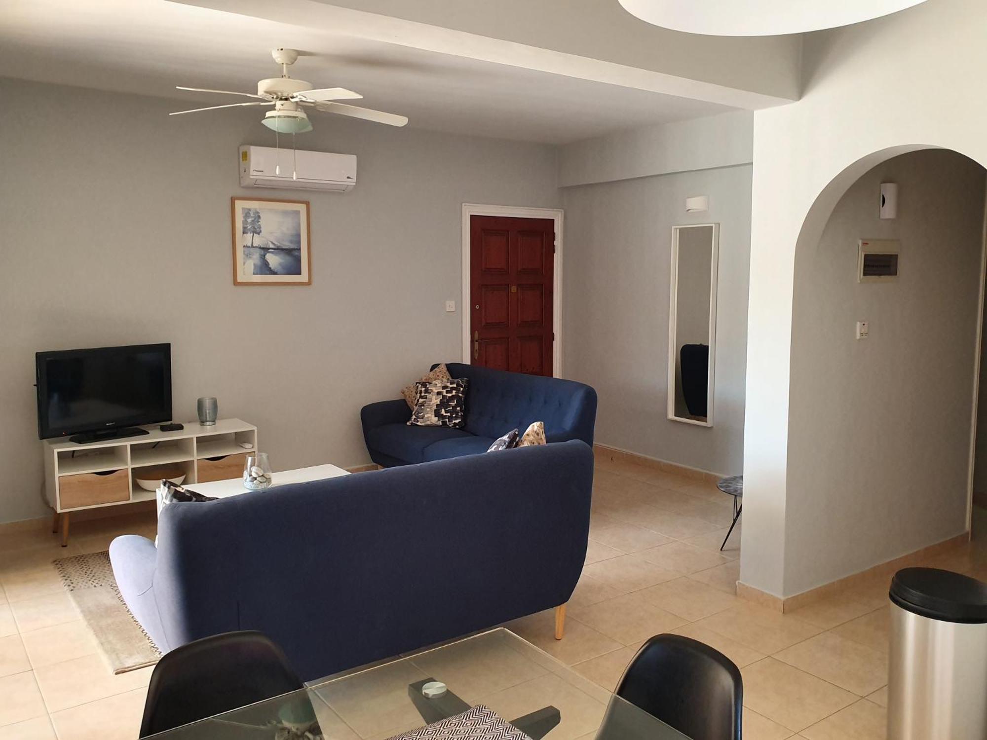 Sirena Sunrise, Apartment 4 Paphos Eksteriør billede