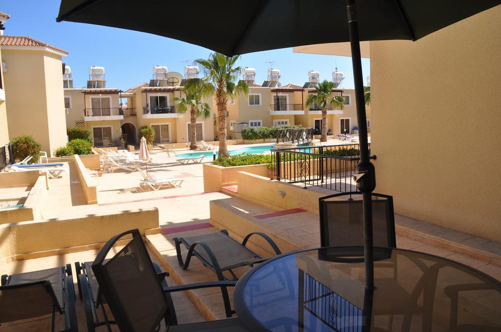 Sirena Sunrise, Apartment 4 Paphos Værelse billede