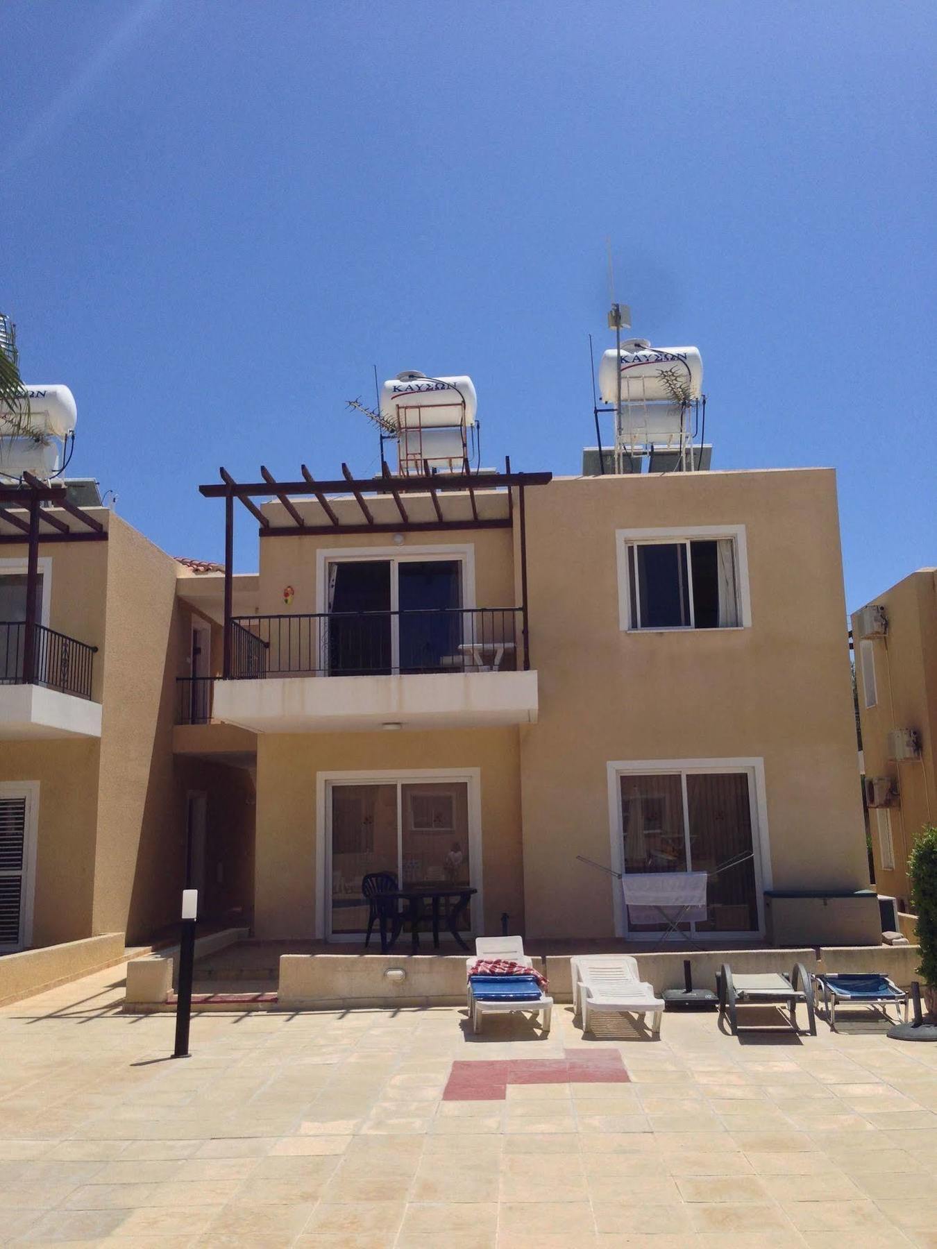Sirena Sunrise, Apartment 4 Paphos Eksteriør billede